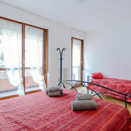 Apartment Dodo Red - The House Of Travelers Como