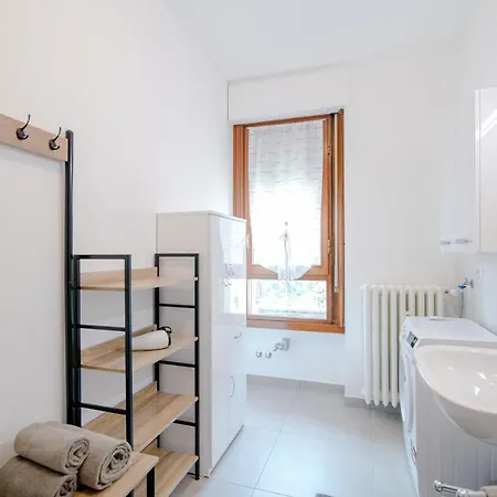 Dodo Red - The House Of Travelers Apartment *
